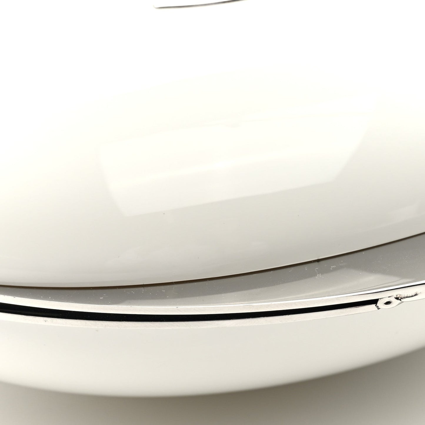Resin CC Evening On The Moon Minaudiere White