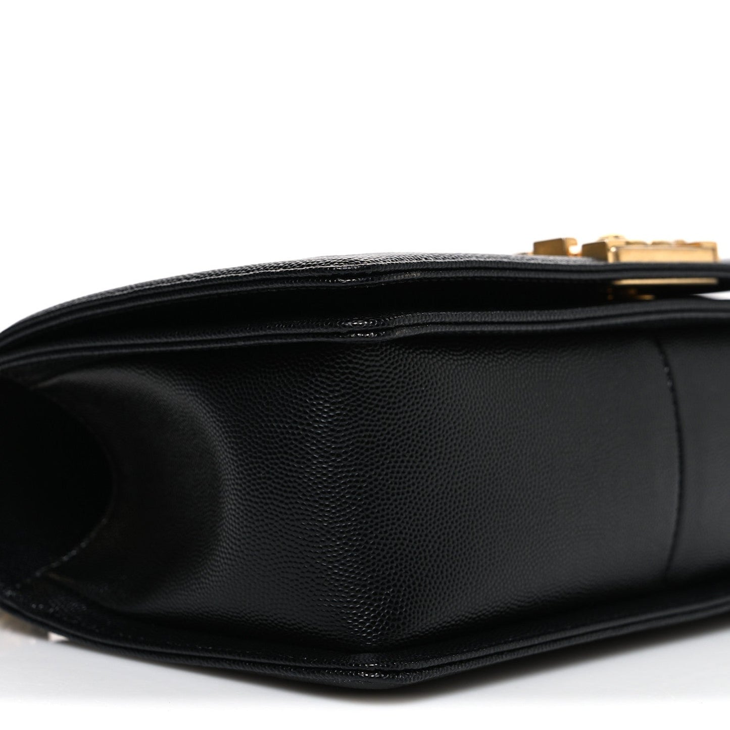 Caviar Quilted Medium Boy Flap Black
