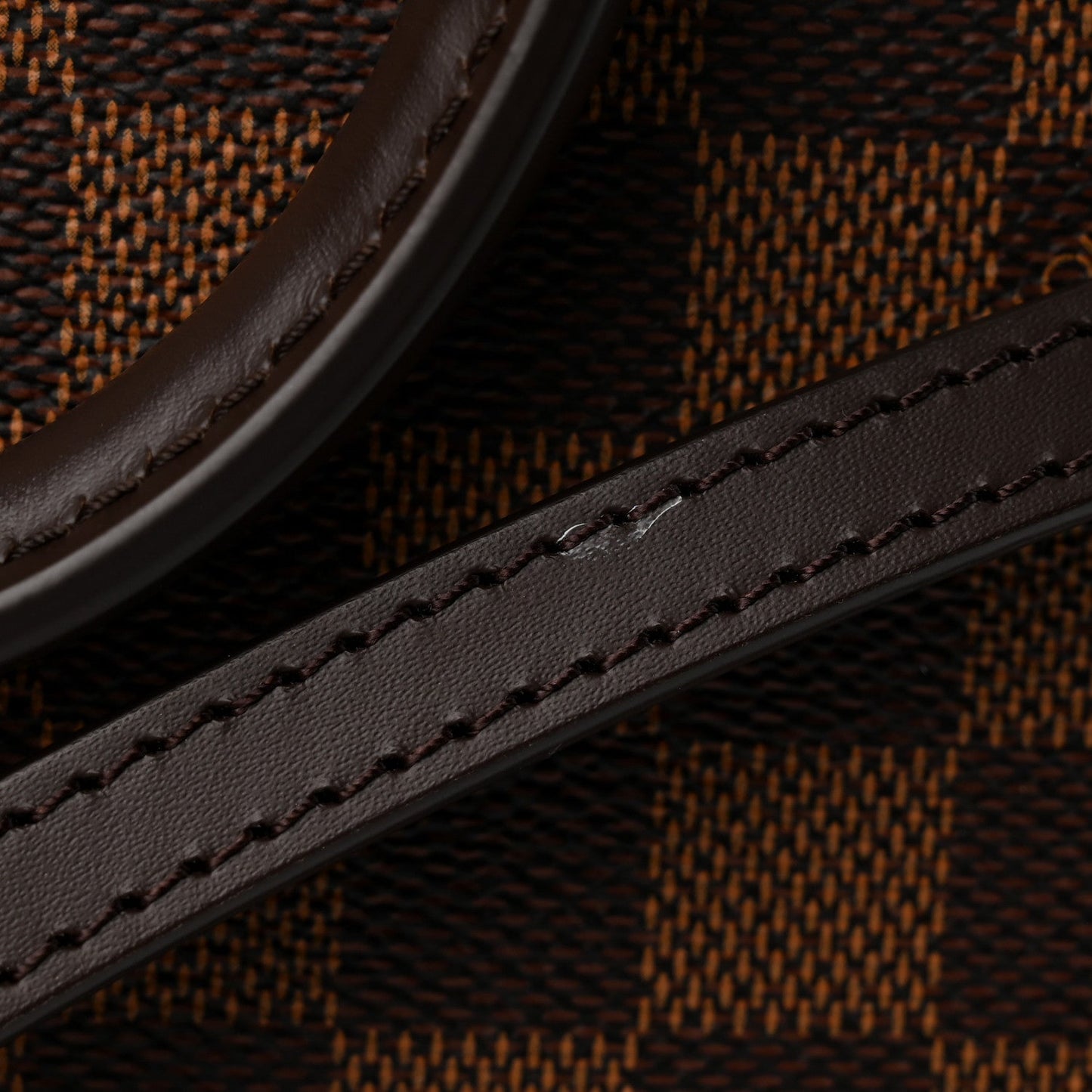 Damier Ebene Alma BB