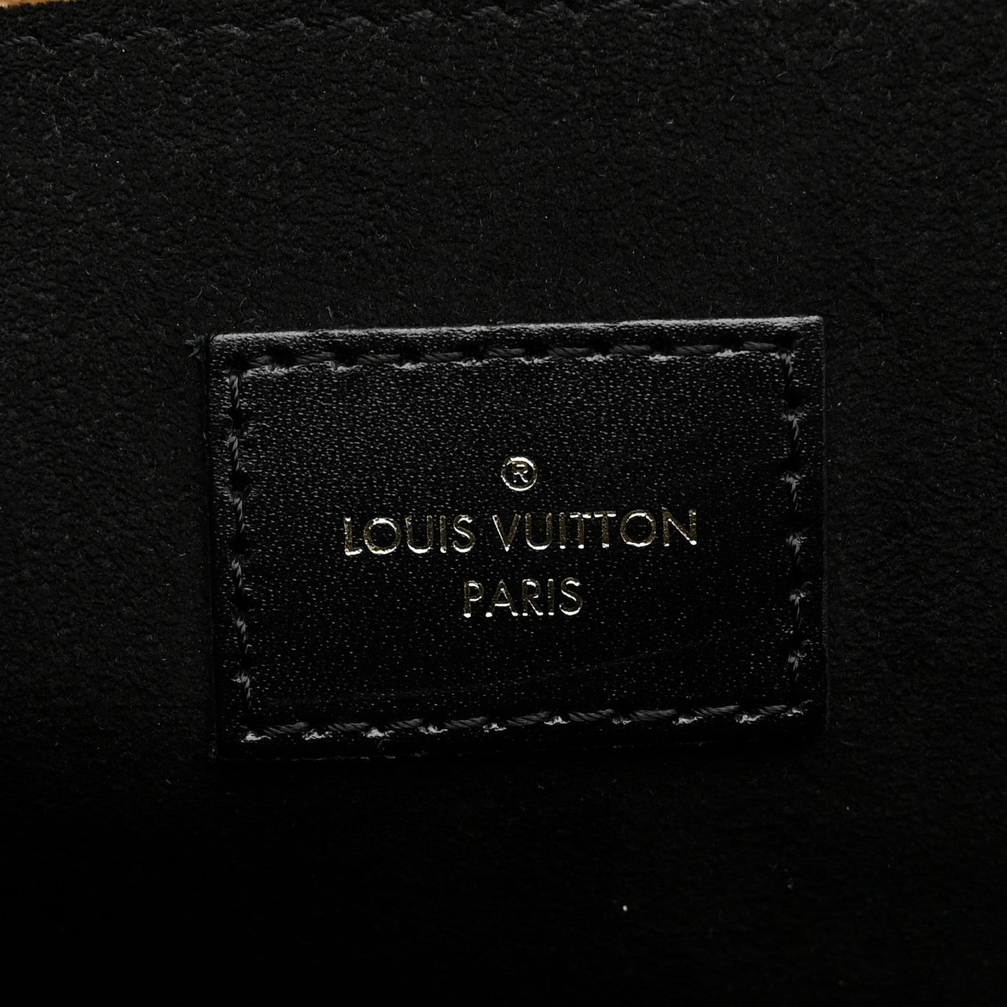 Reverse Monogram Pochette Metis