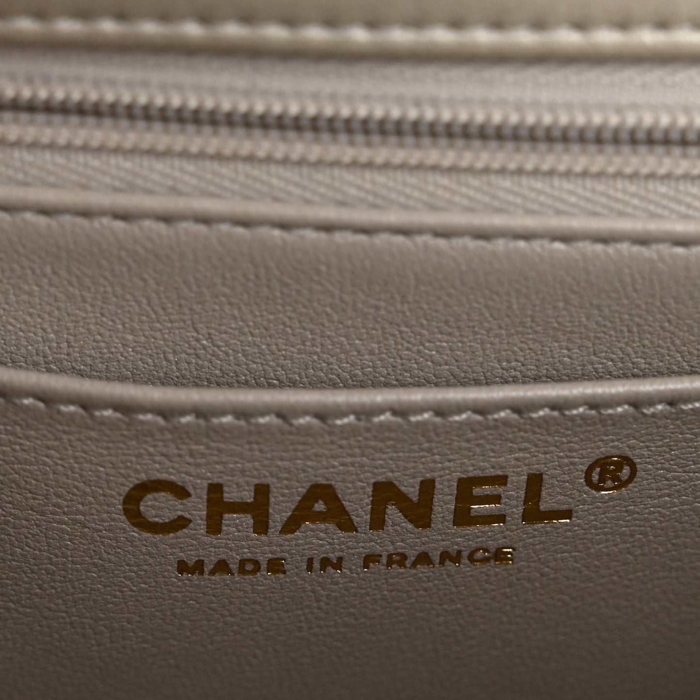Metallic Goatskin Quilted 2.55 Reissue Mini Flap Silver