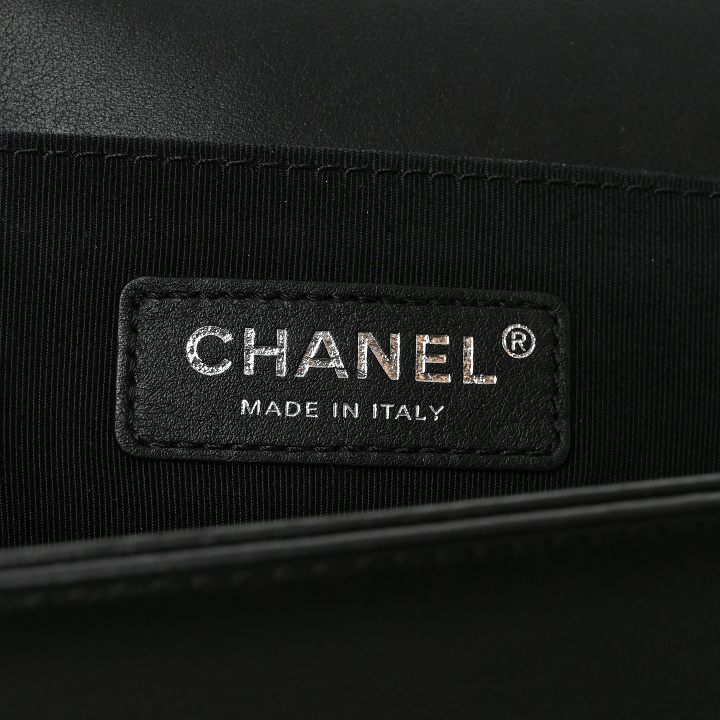 Calfskin Pearl Tweed Medium Boy Flap Black