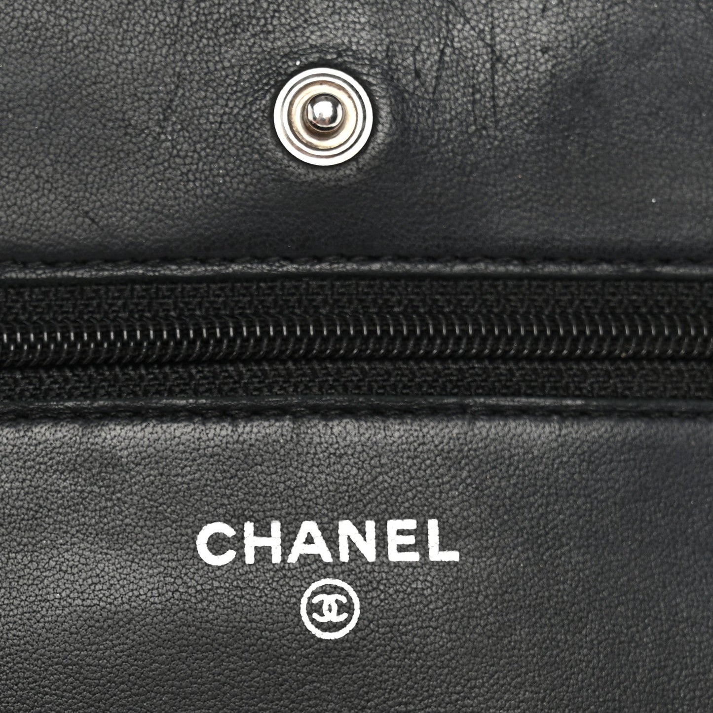 Lambskin Quilted Wallet On Chain WOC Black