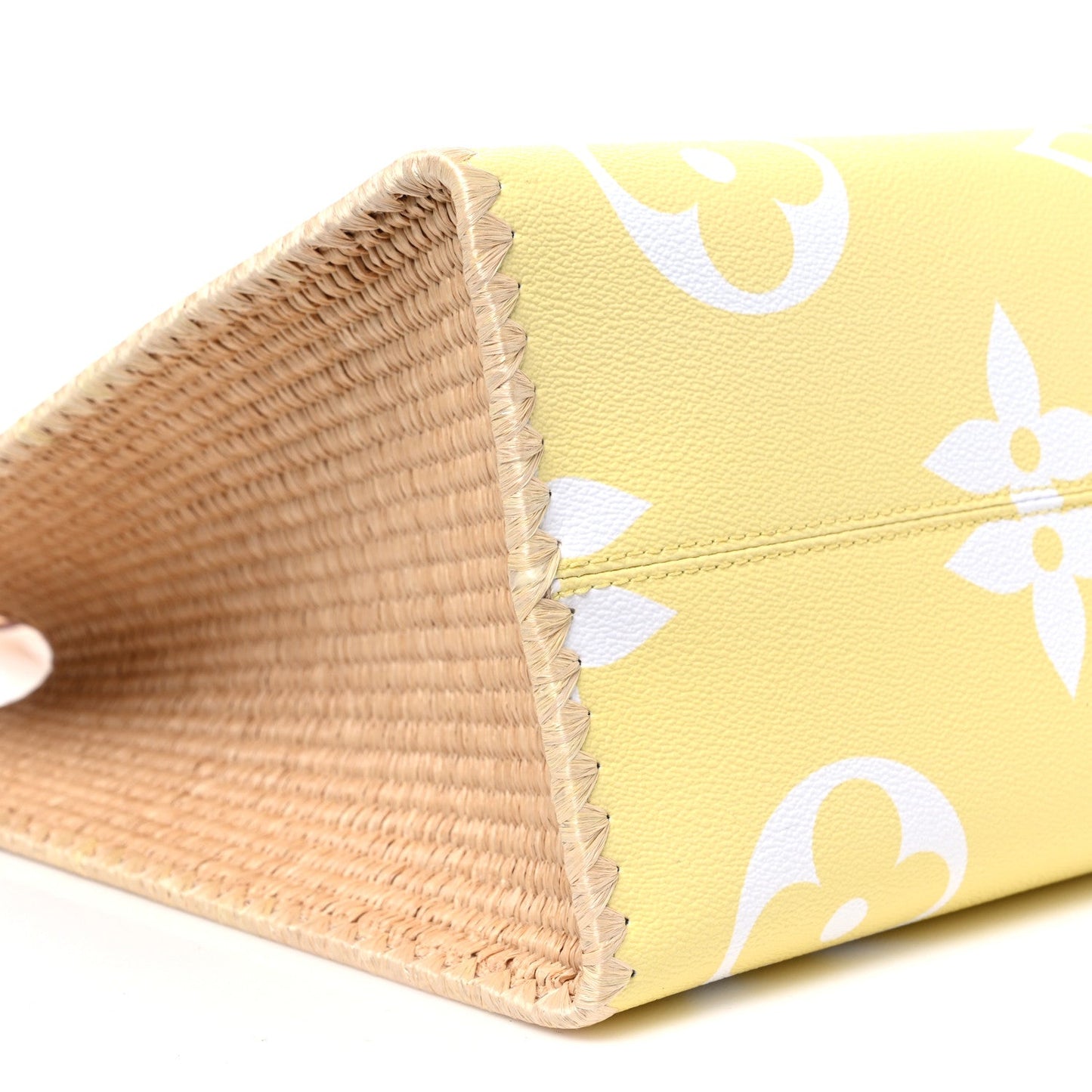 Monogram Giant By The Pool Miami Onthego GM Light Pink