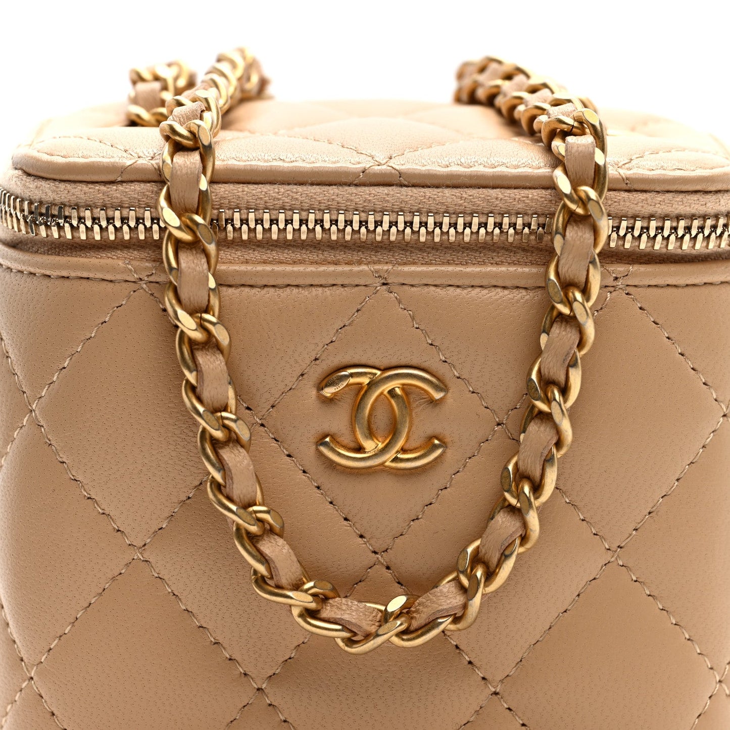 Lambskin Quilted Pearl Crush Mini Vanity Case With Chain Beige