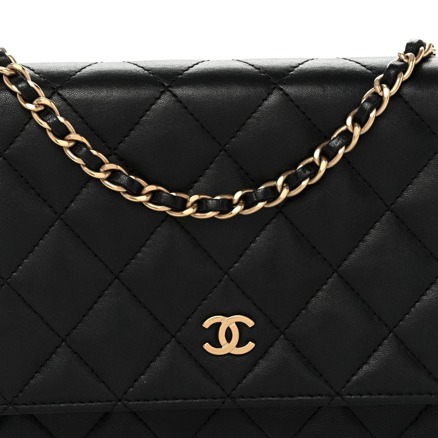 Lambskin Quilted Wallet On Chain WOC Black