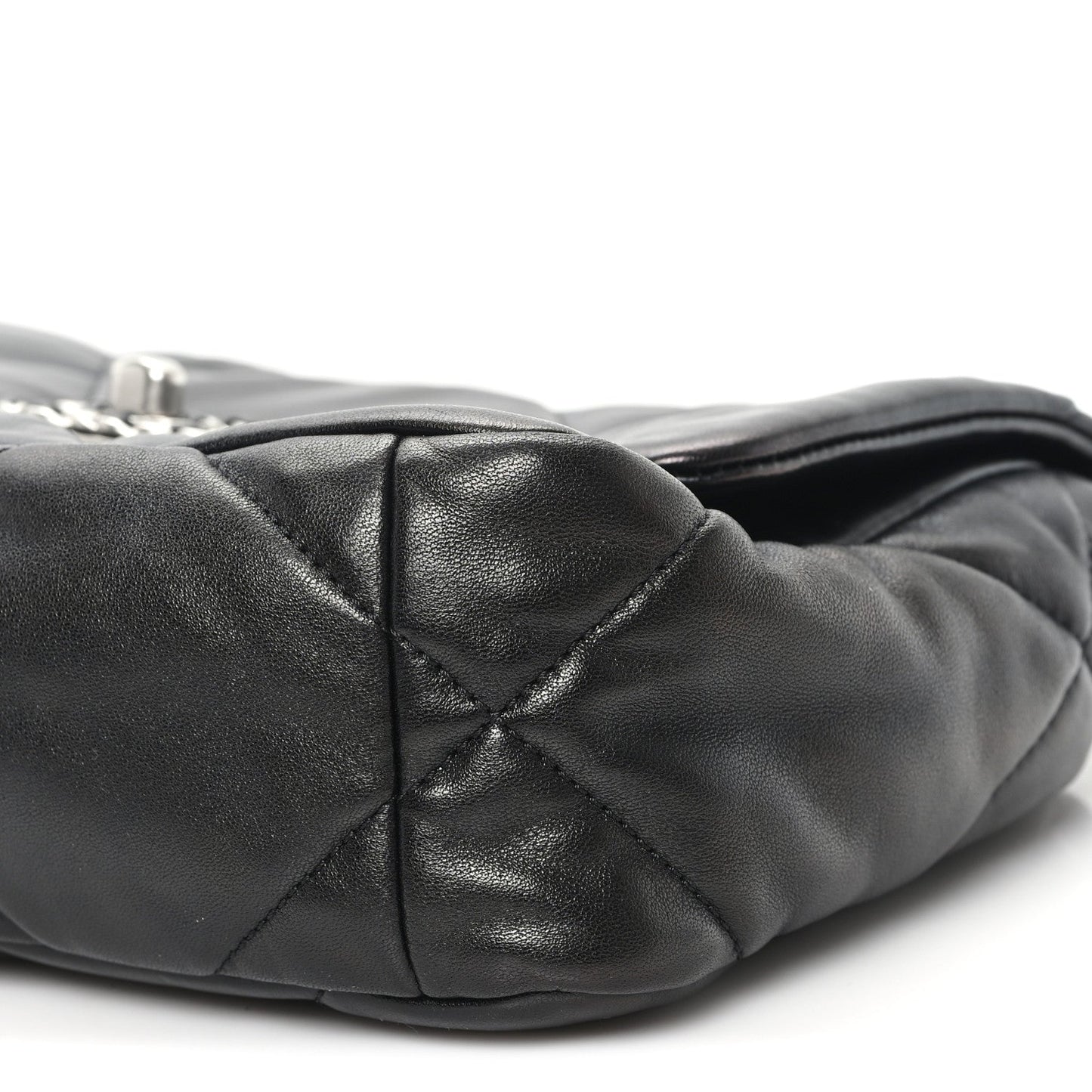 Lambskin Quilted Medium Chanel 19 Flap Black