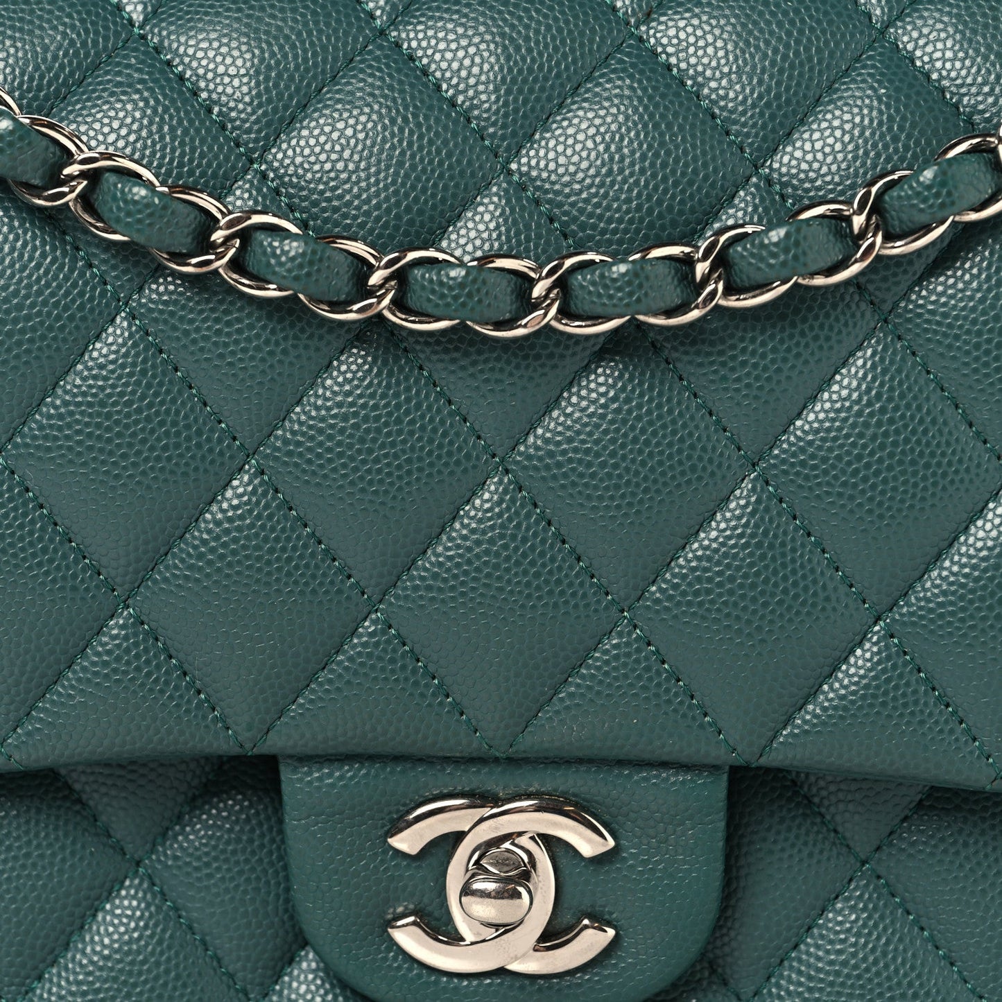 Caviar Quilted Medium Double Flap Green