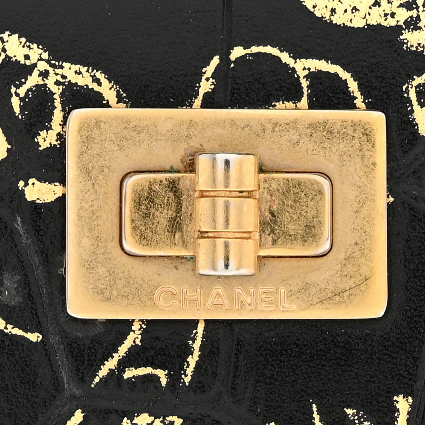 Calfskin Crocodile Embossed Graffiti 2.55 Cocodile Reissue Card Holder Black Gold