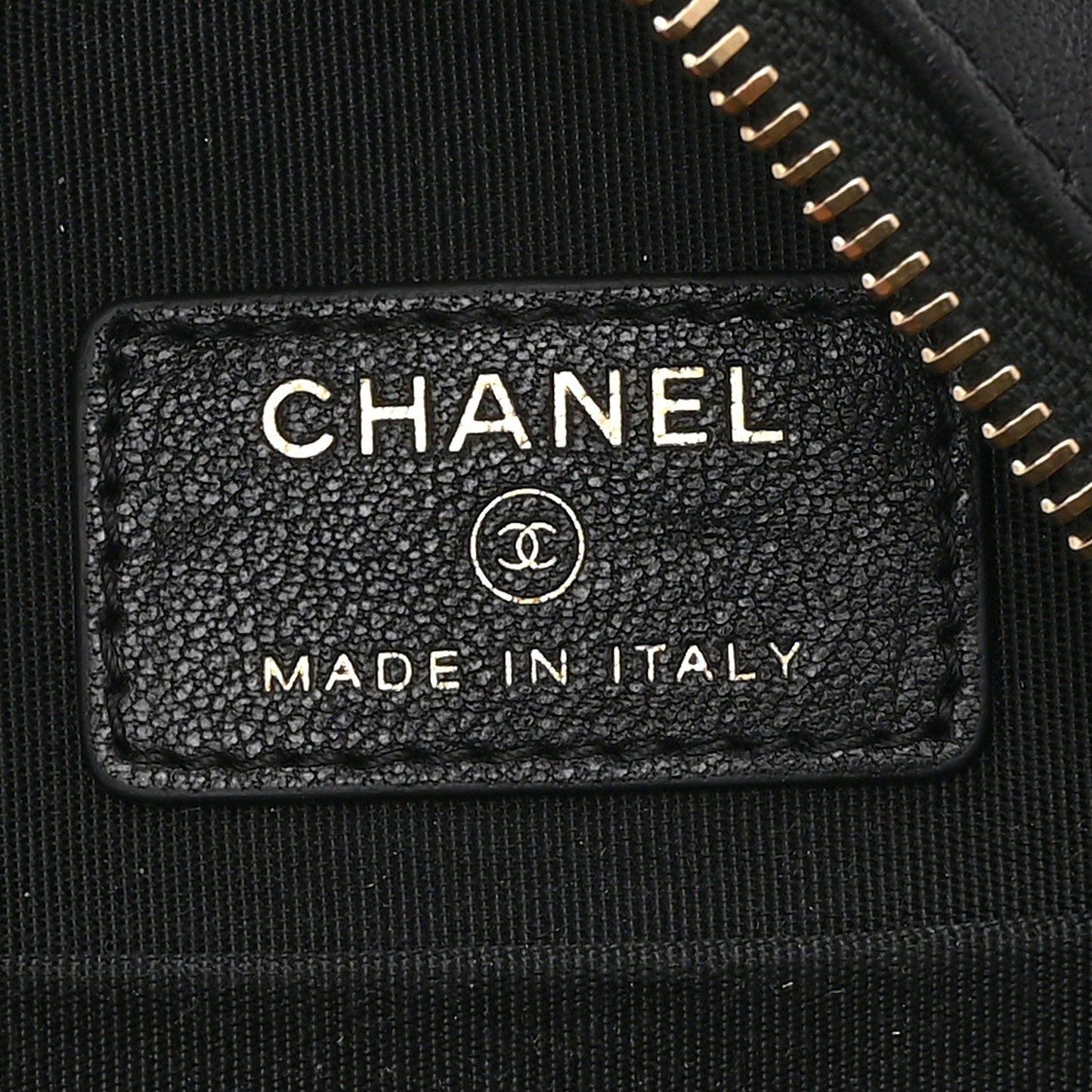 Goatskin Quilted Chanel 19 Round Clutch With Chain Black Black