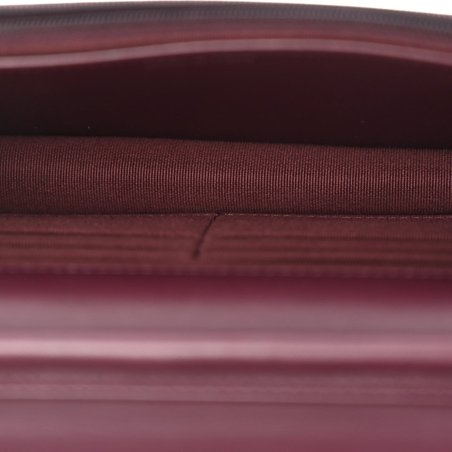 Lambskin Quilted Enamel CC Wallet On Chain WOC Burgundy