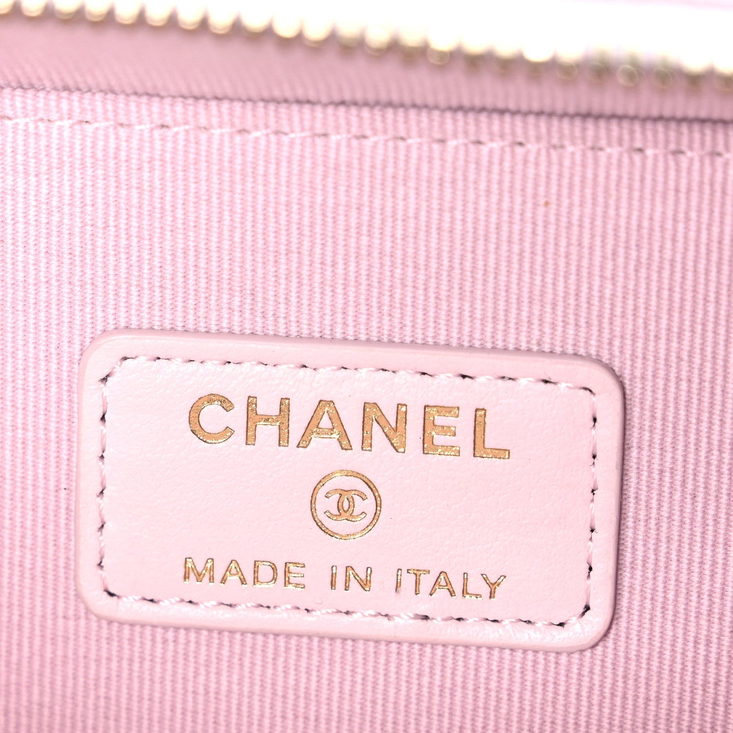 Caviar Quilted Top Handle Vanity Case Pink