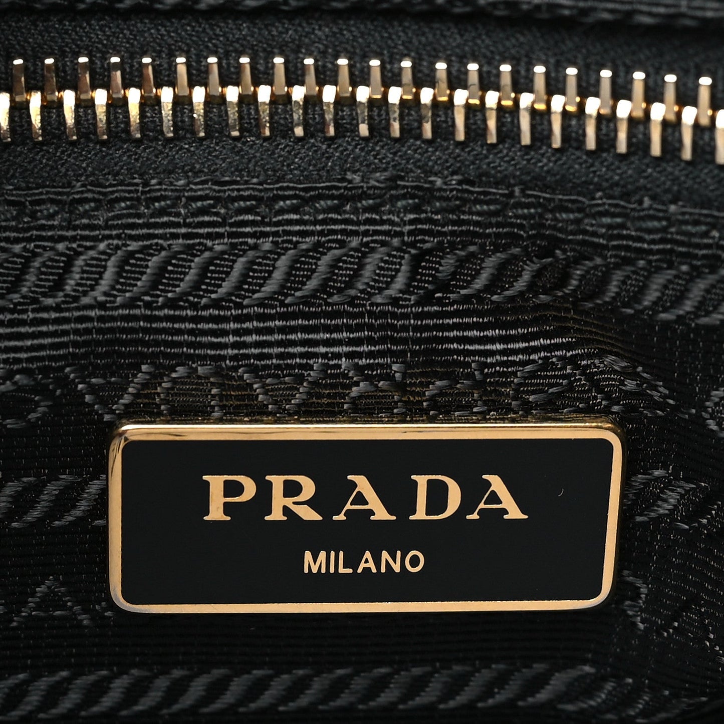 Nylon Vela Colour Messenger Bag Black