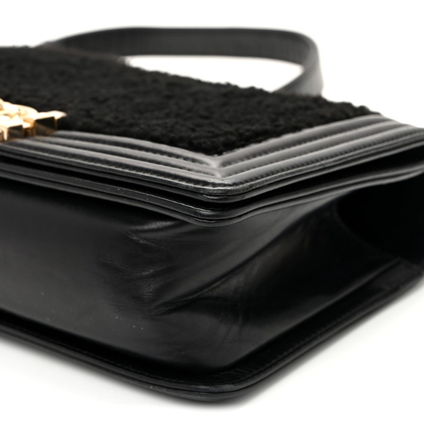 Shearling Sheepskin Medium Boy Flap Black