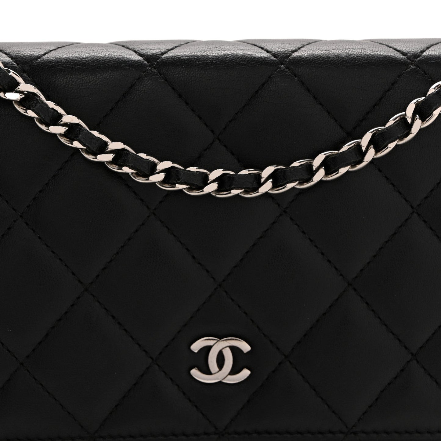 Lambskin Quilted Wallet On Chain WOC Black