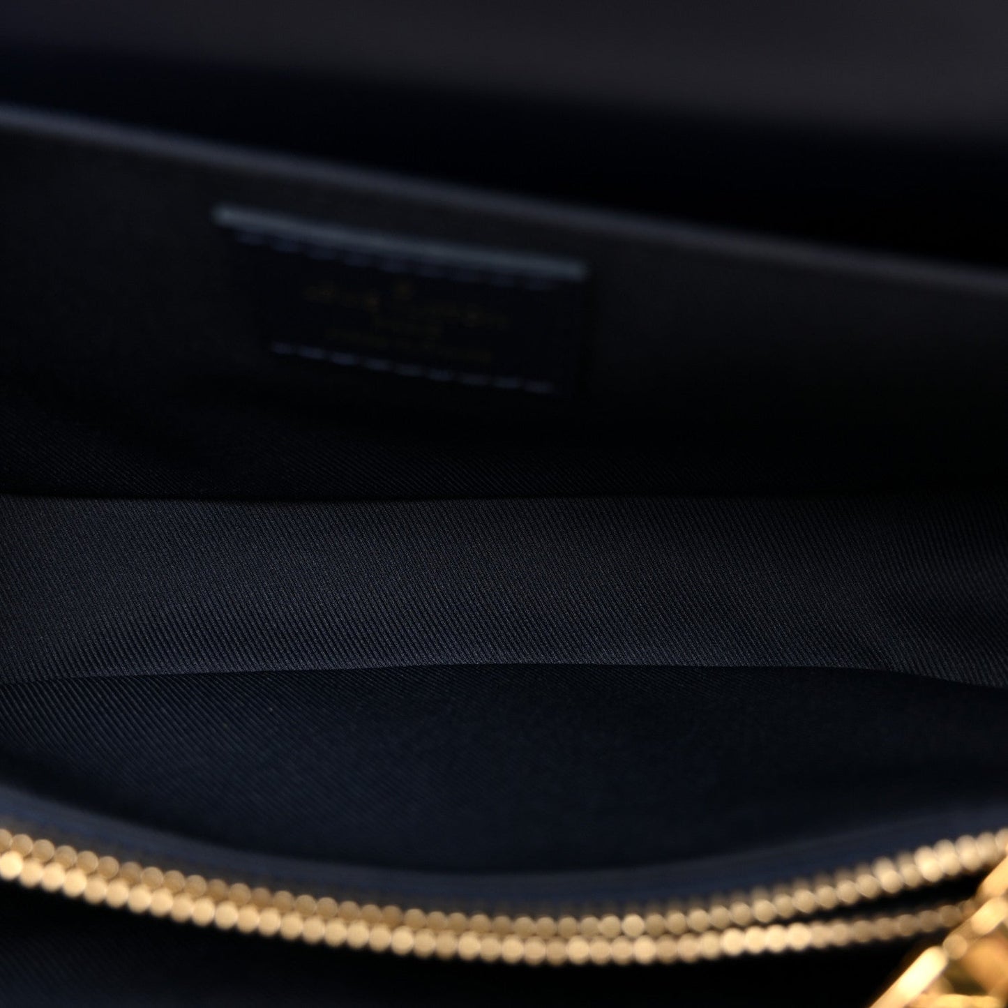 Monoglam Pochette Metis East West Blue