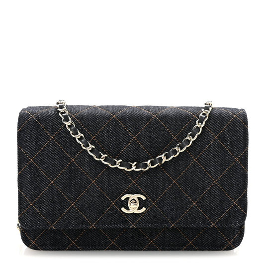 Denim Quilted CC Turnlock Wallet On Chain WOC Dark Blue Orange