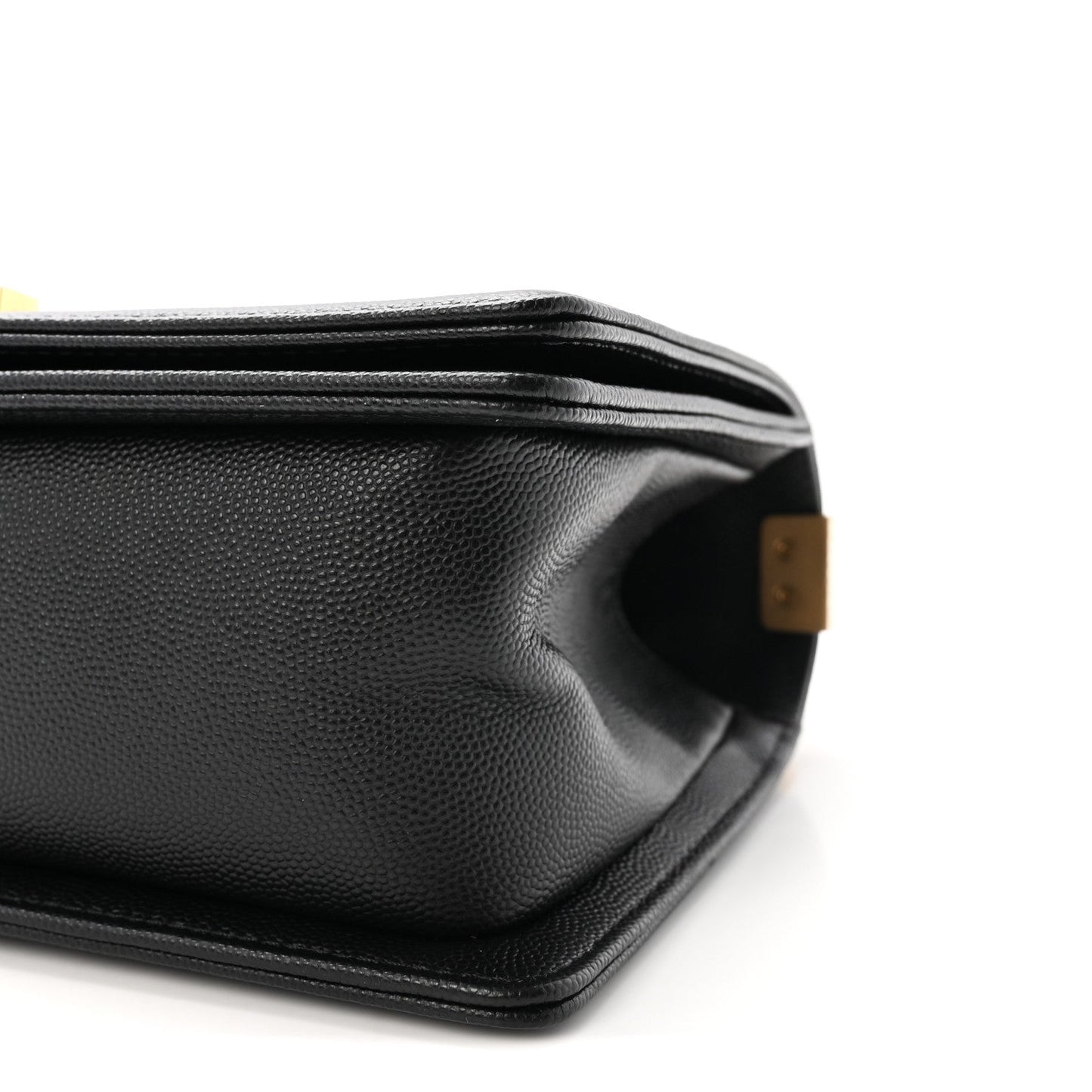 Caviar Quilted Medium Boy Flap Black