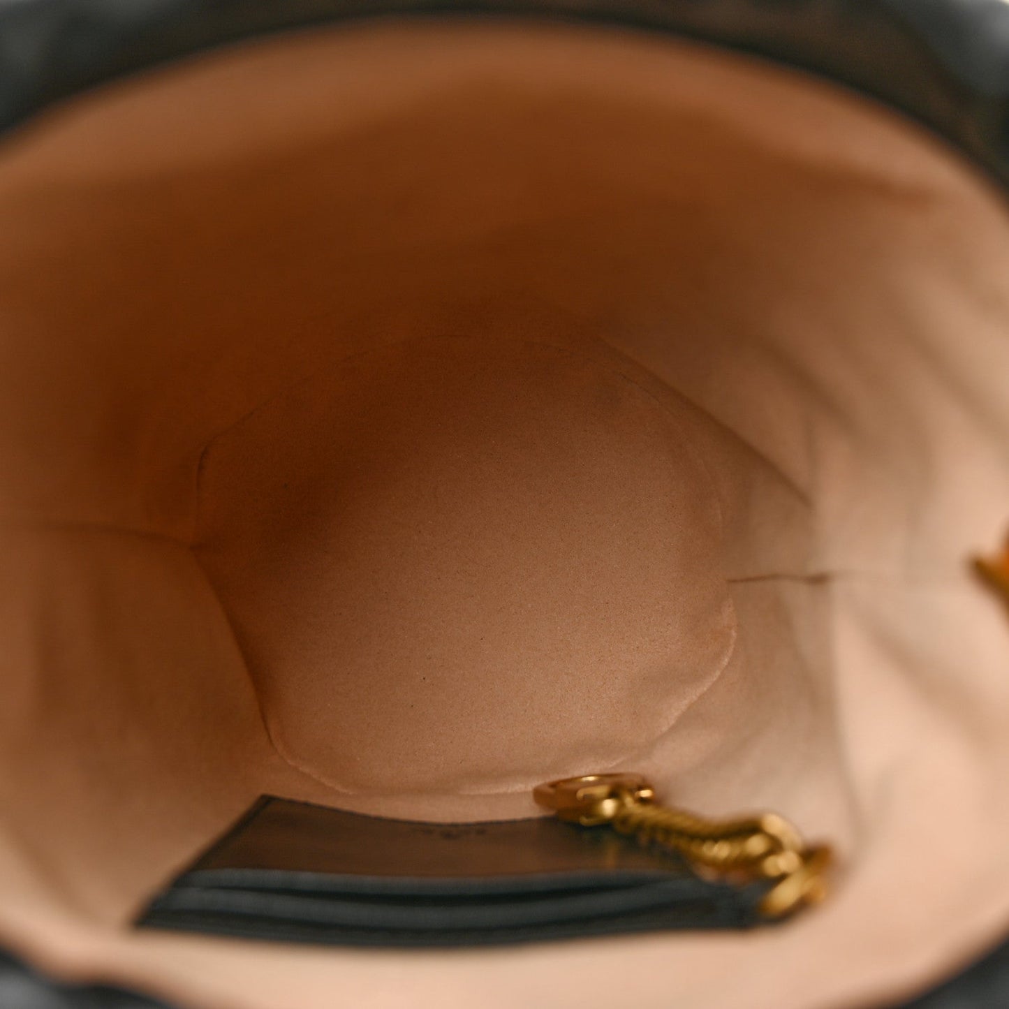 Calfskin Matelasse Mini GG Marmont 2.0 Bucket Bag Black