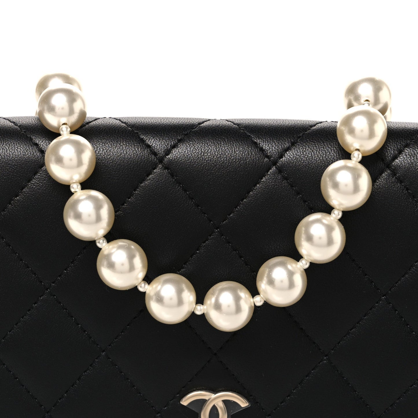 Lambskin Quilted Pearl Wallet On Chain WOC Black