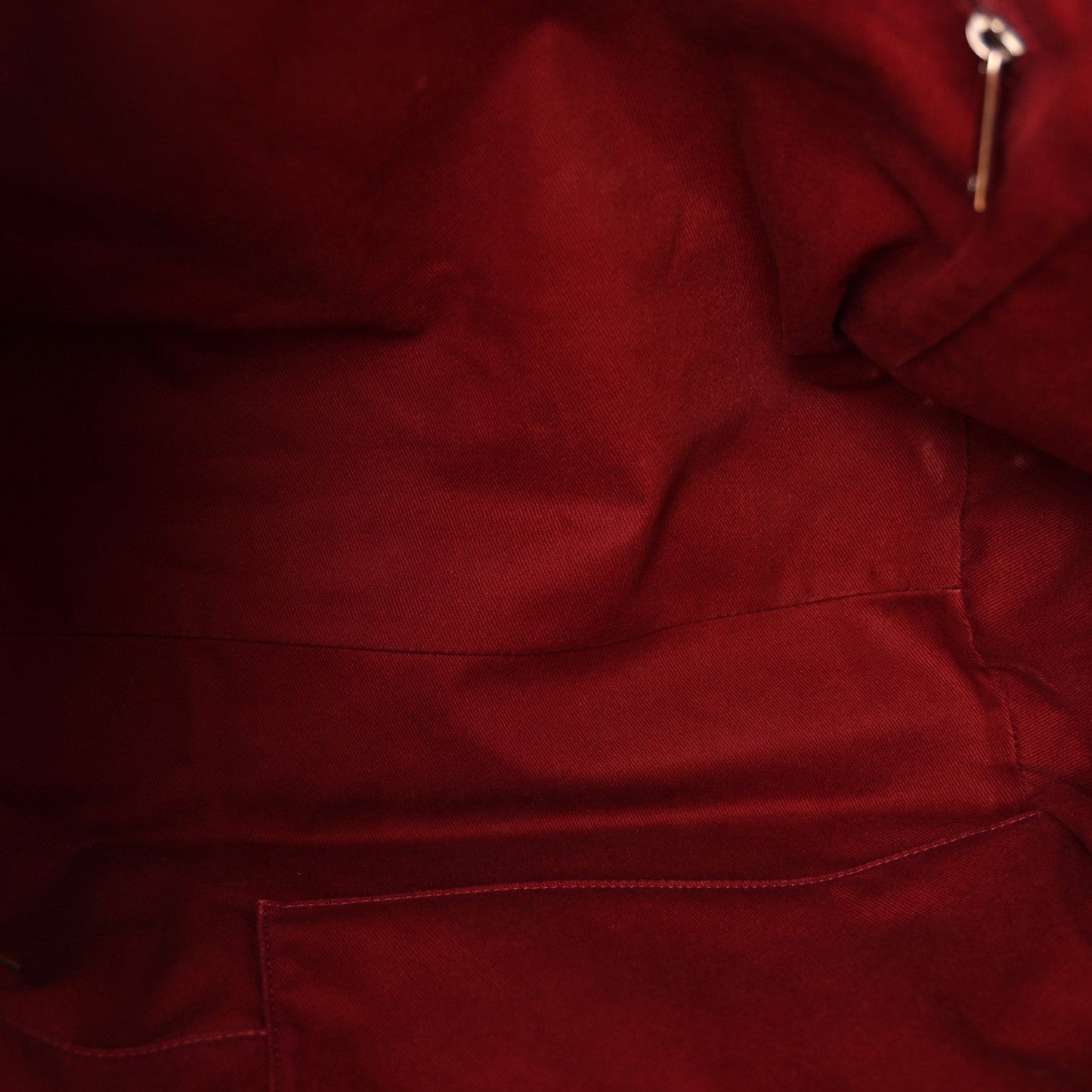 Canvas Medium Deauville Tote Red