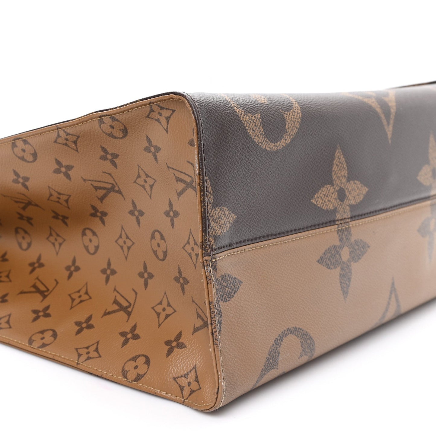 Reverse Monogram Giant Onthego GM
