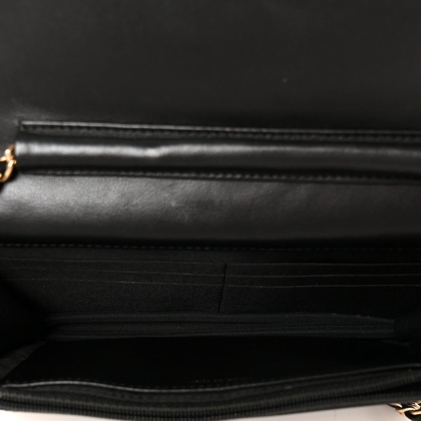 Lambskin Camellia Embossed Wallet On Chain WOC Black Gold