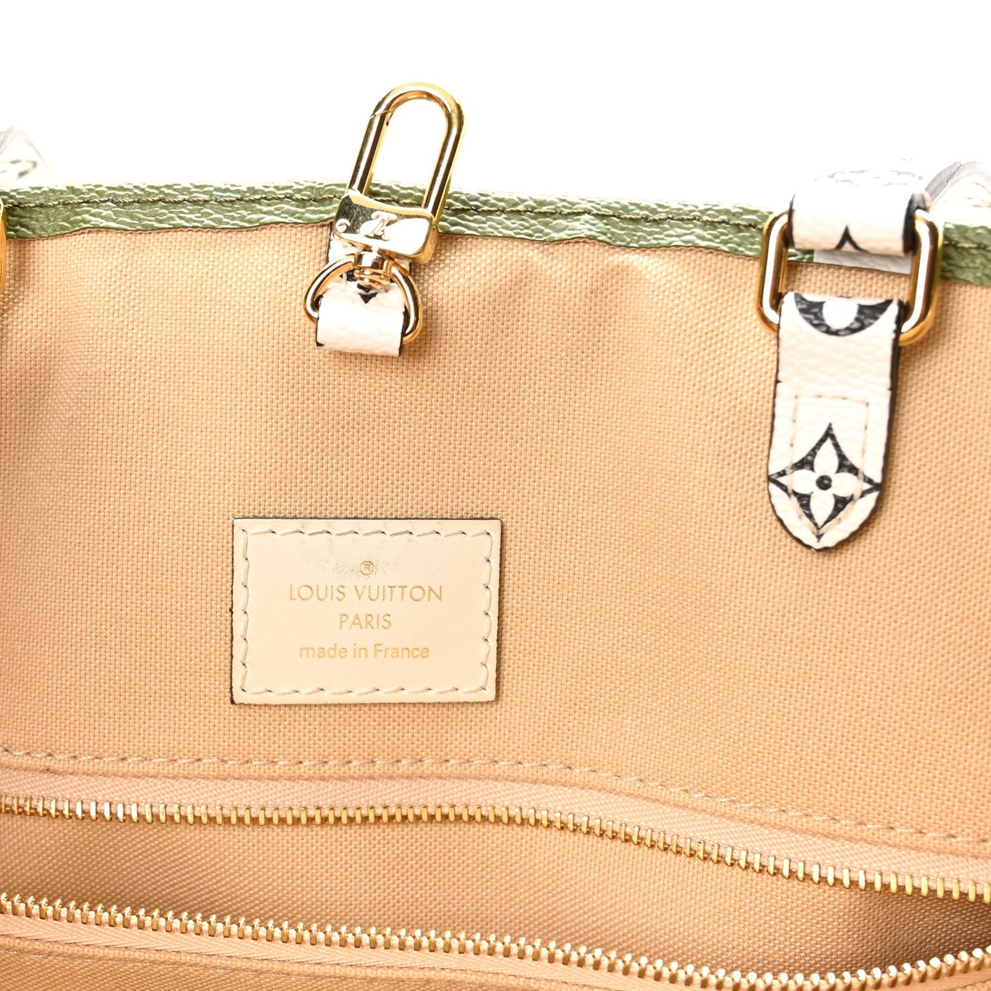 Monogram Giant Onthego GM Kaki Beige
