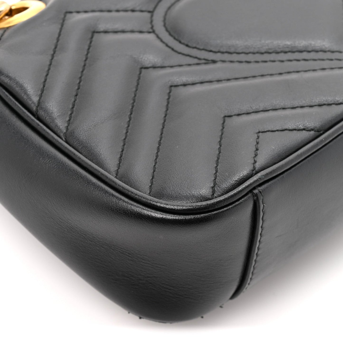 Calfskin Matelasse Mini GG Marmont Shoulder Bag Black