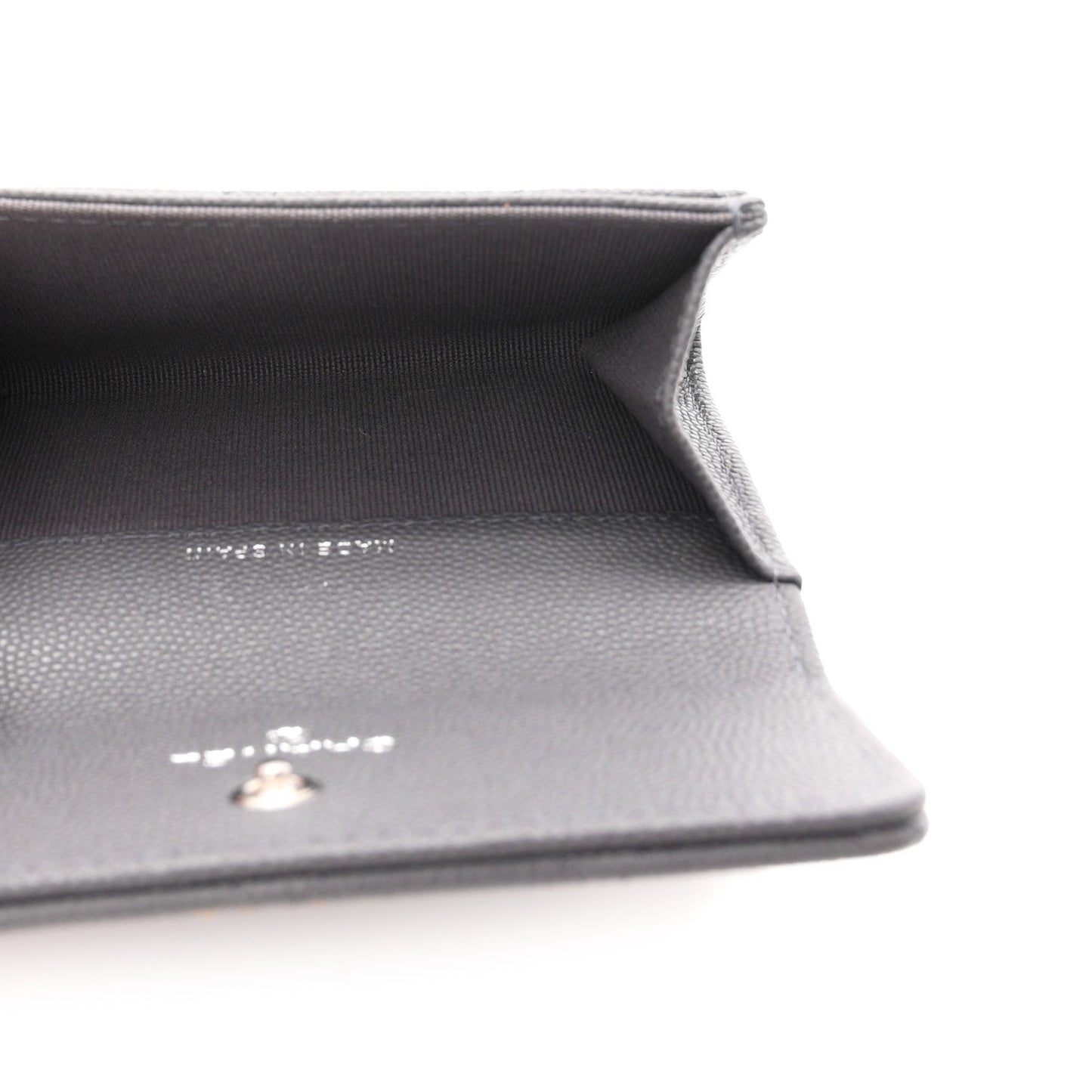 Shiny Caviar Enamel Quilted CC Flap Card Holder Grey