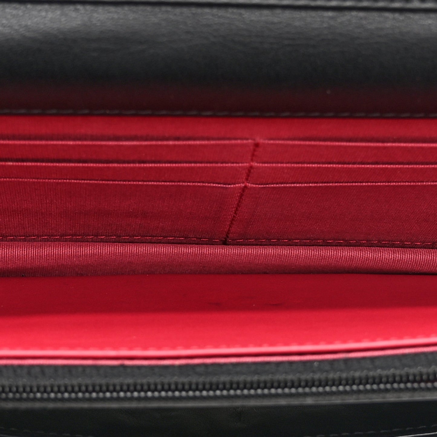 Calfskin Quilted Enchained Wallet On Chain WOC Black