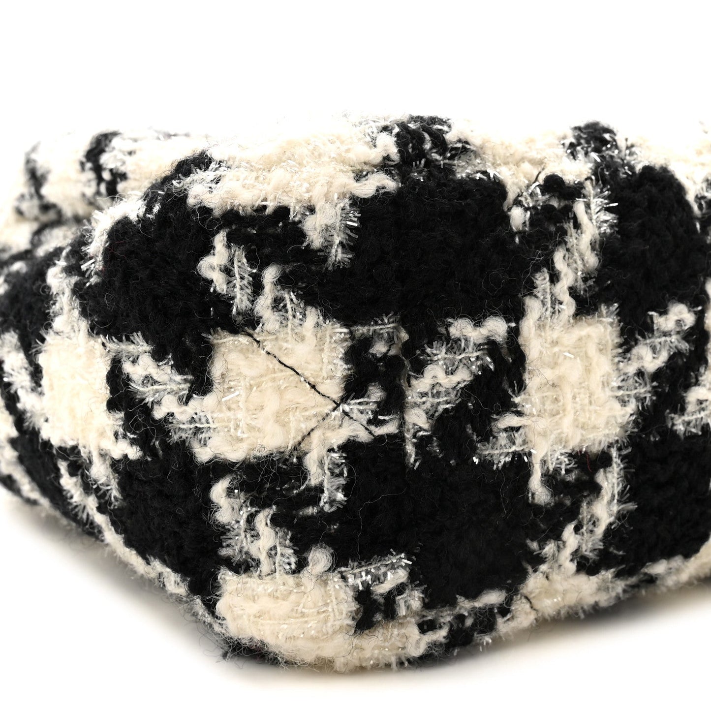 Tweed Quilted Medium Chanel 19 Flap Black Ecru White