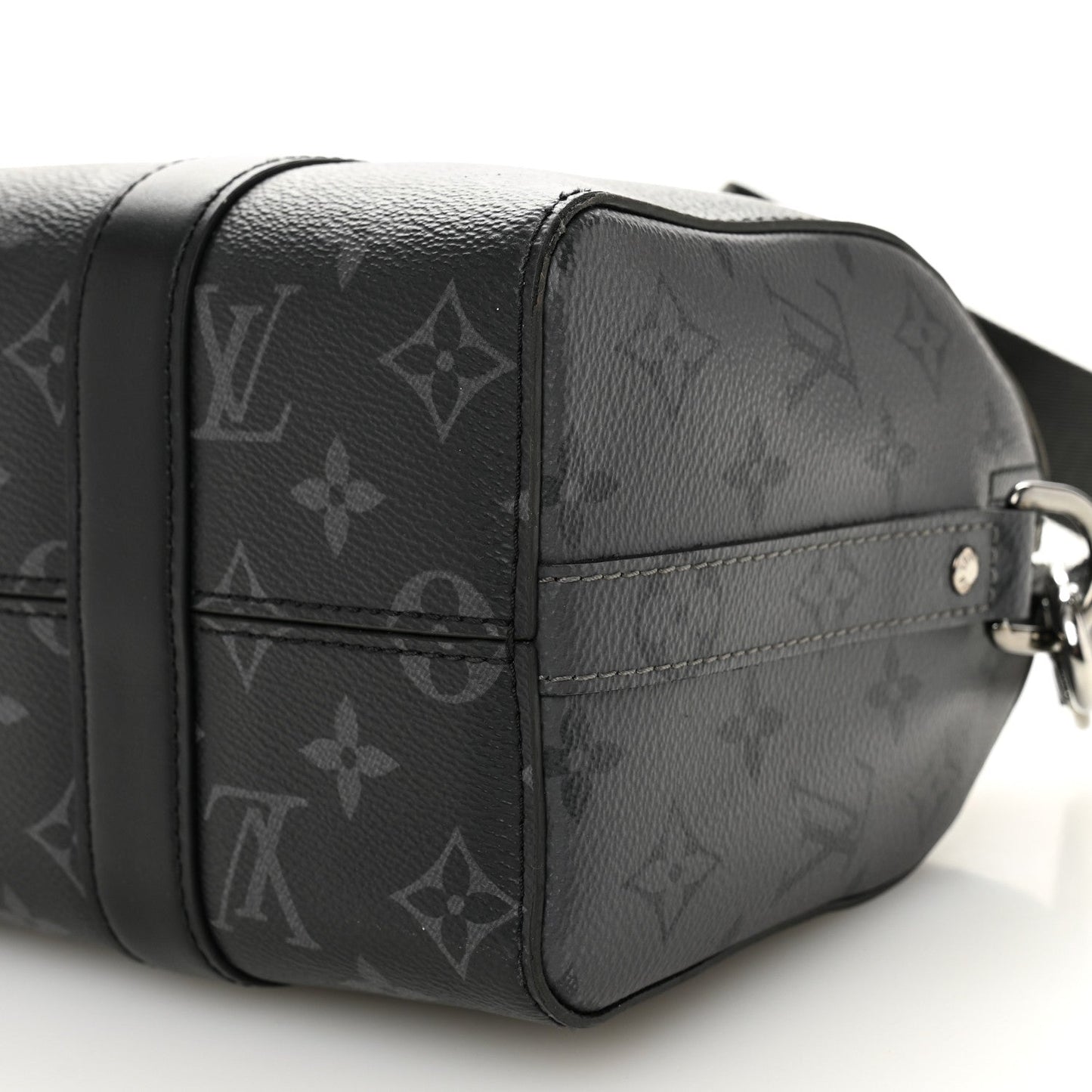 Reverse Monogram Eclipse City Keepall