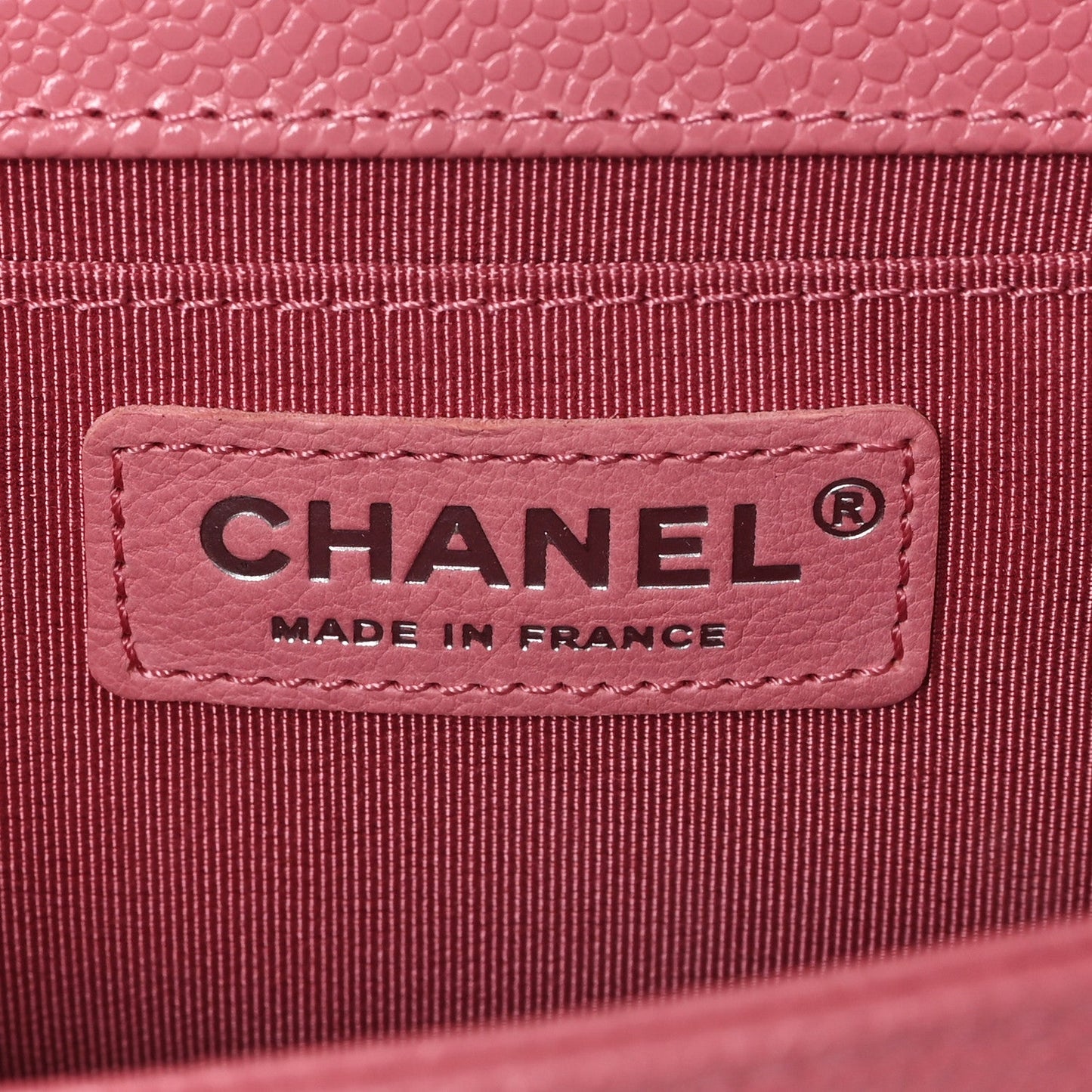 Caviar Chevron Quilted Medium Boy Flap Pink