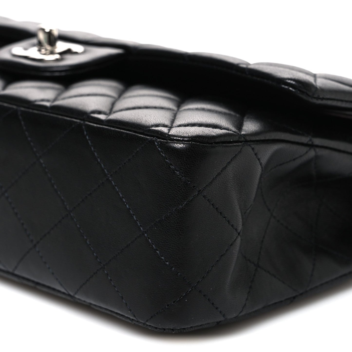 Lambskin Quilted Medium Double Flap Black