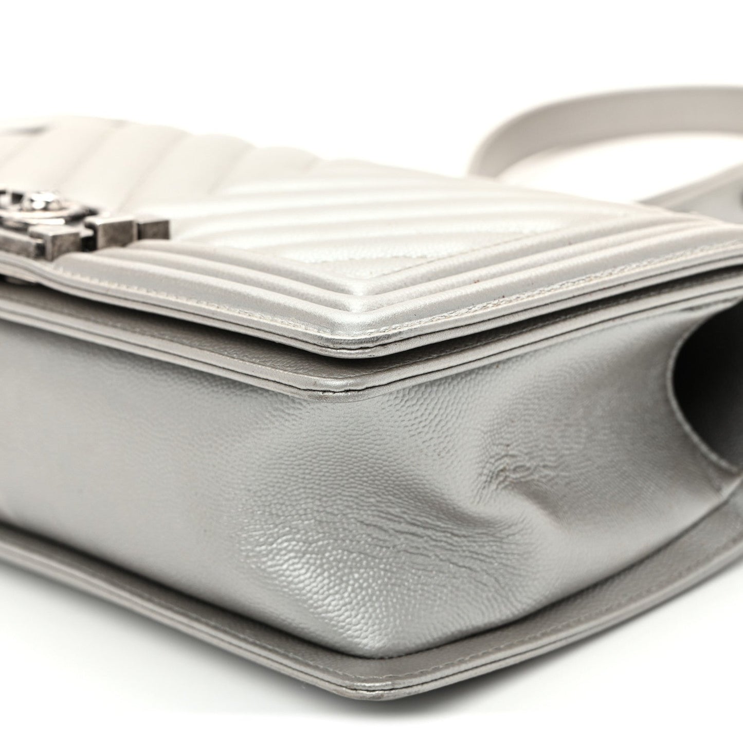 Metallic Caviar Chevron Quilted Medium Boy Flap Silver