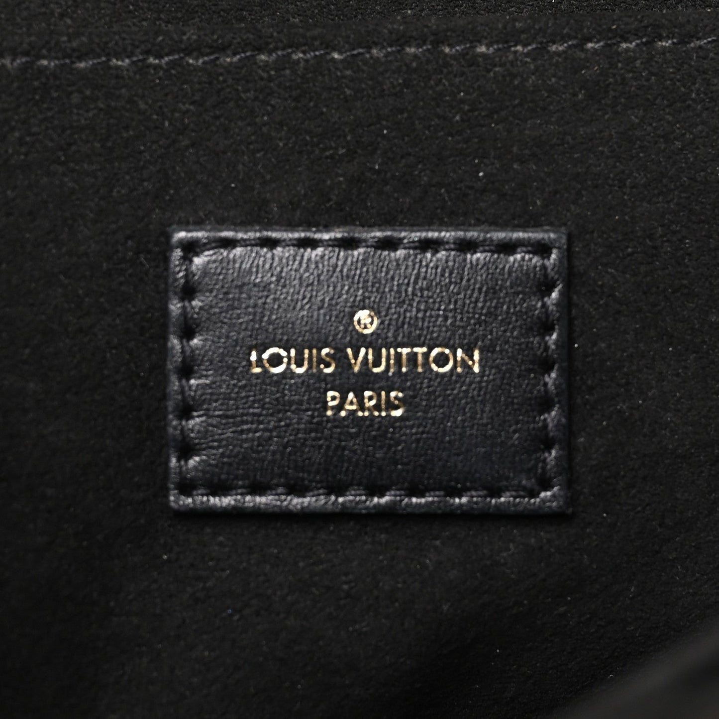 Reverse Monogram Pochette Metis