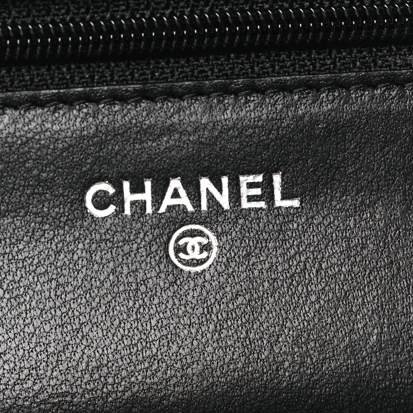 Lambskin Quilted Wallet On Chain WOC Black