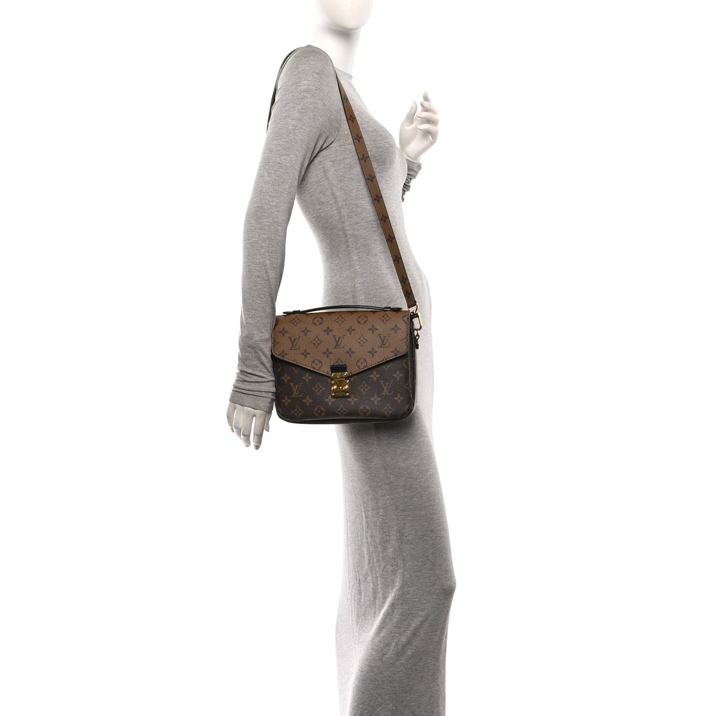Reverse Monogram Pochette Metis