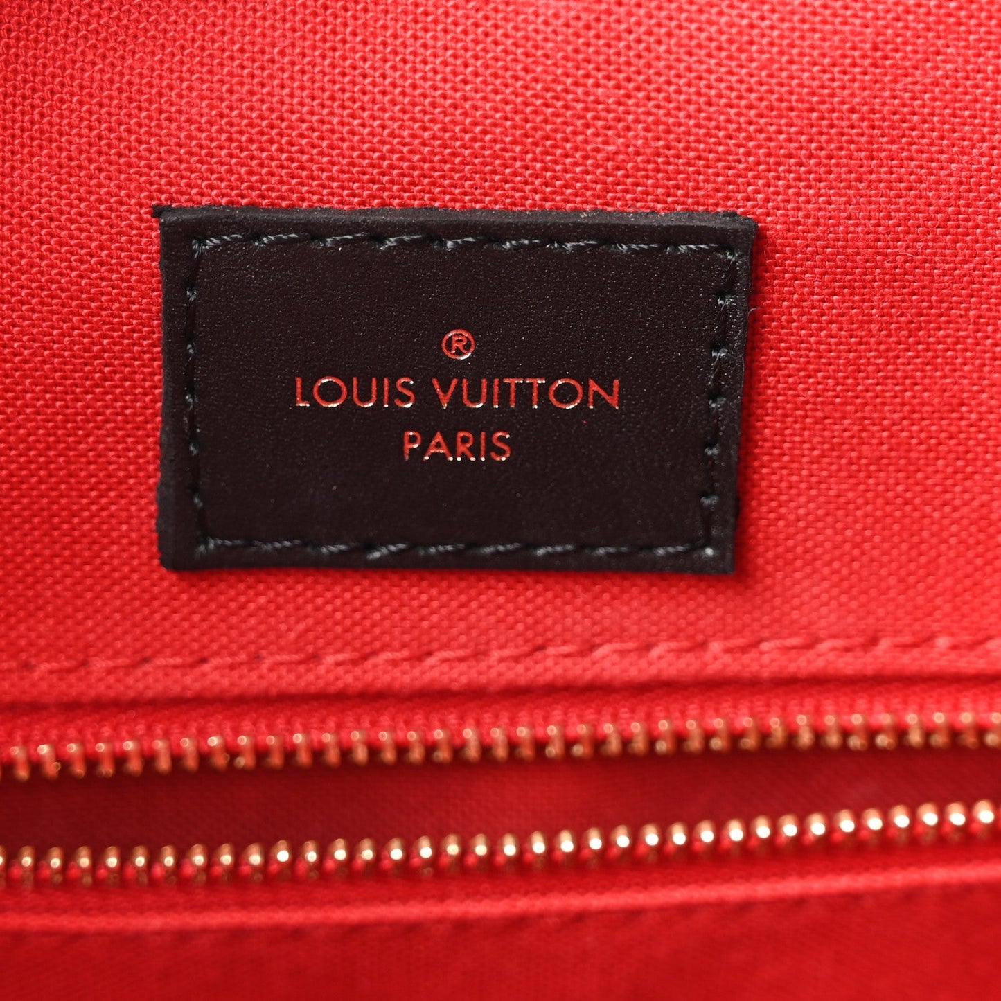 Reverse Monogram Giant Onthego MM