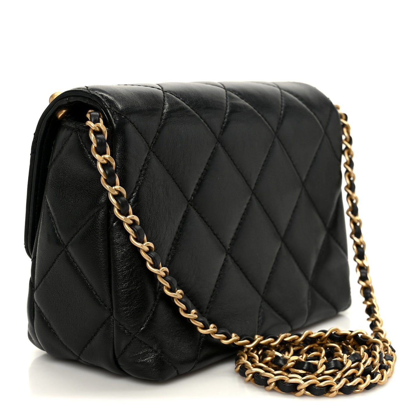 Shiny Lambskin Quilted Mini Pearl Logo Flap Black