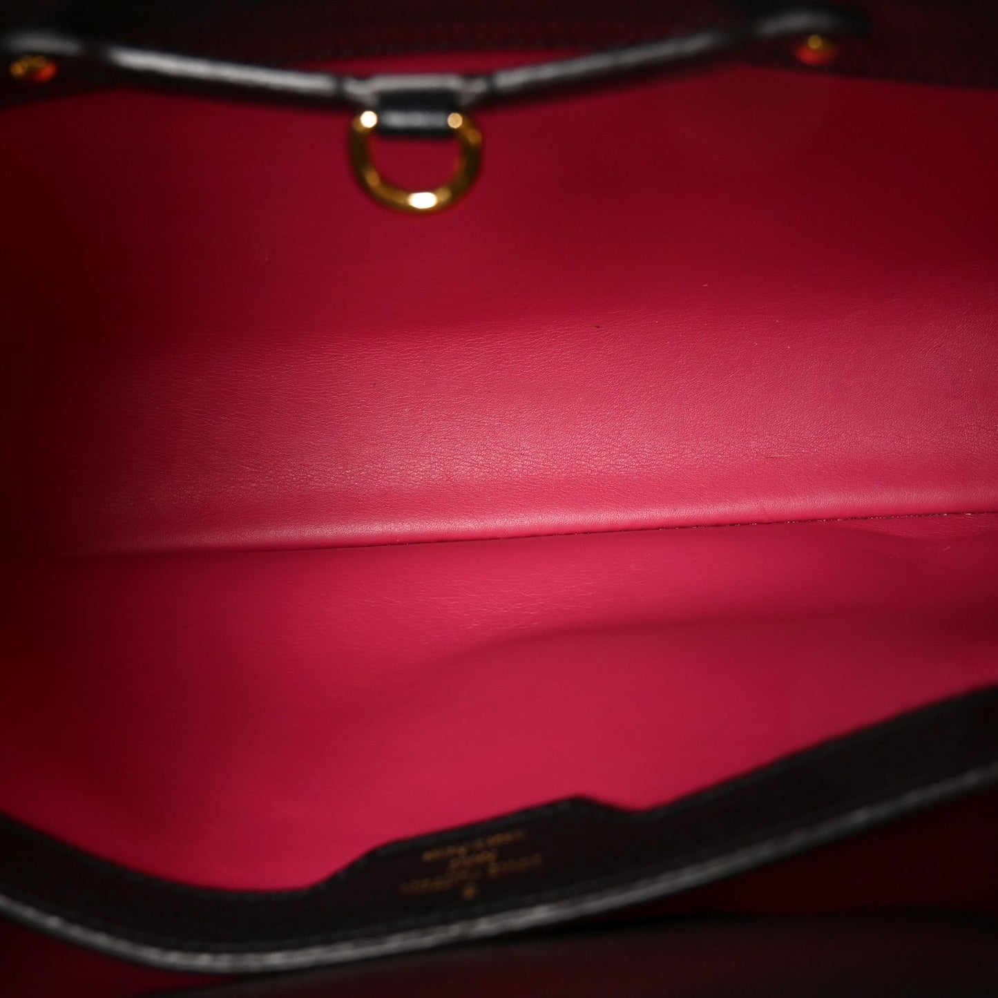Taurillon Capucines PM Black