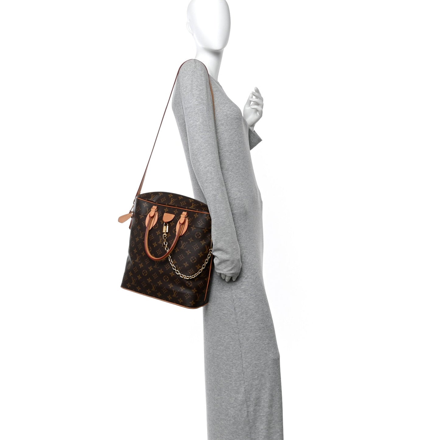 Monogram Carry All MM