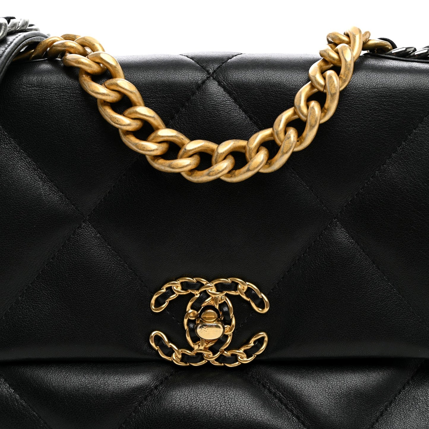 Lambskin Quilted Medium Chanel 19 Flap Black