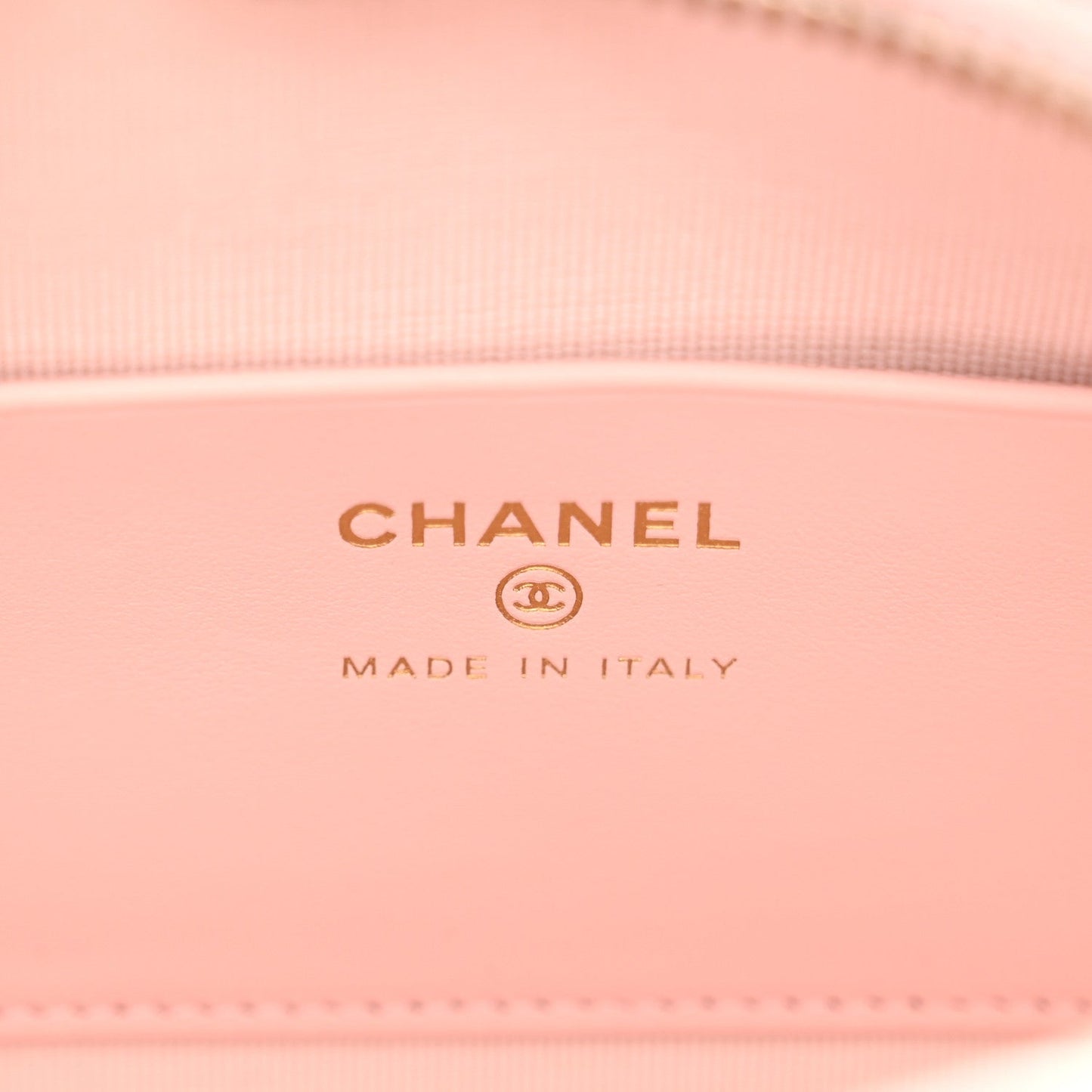 Caviar Quilted Barrel Clutch With Chain Light Pink