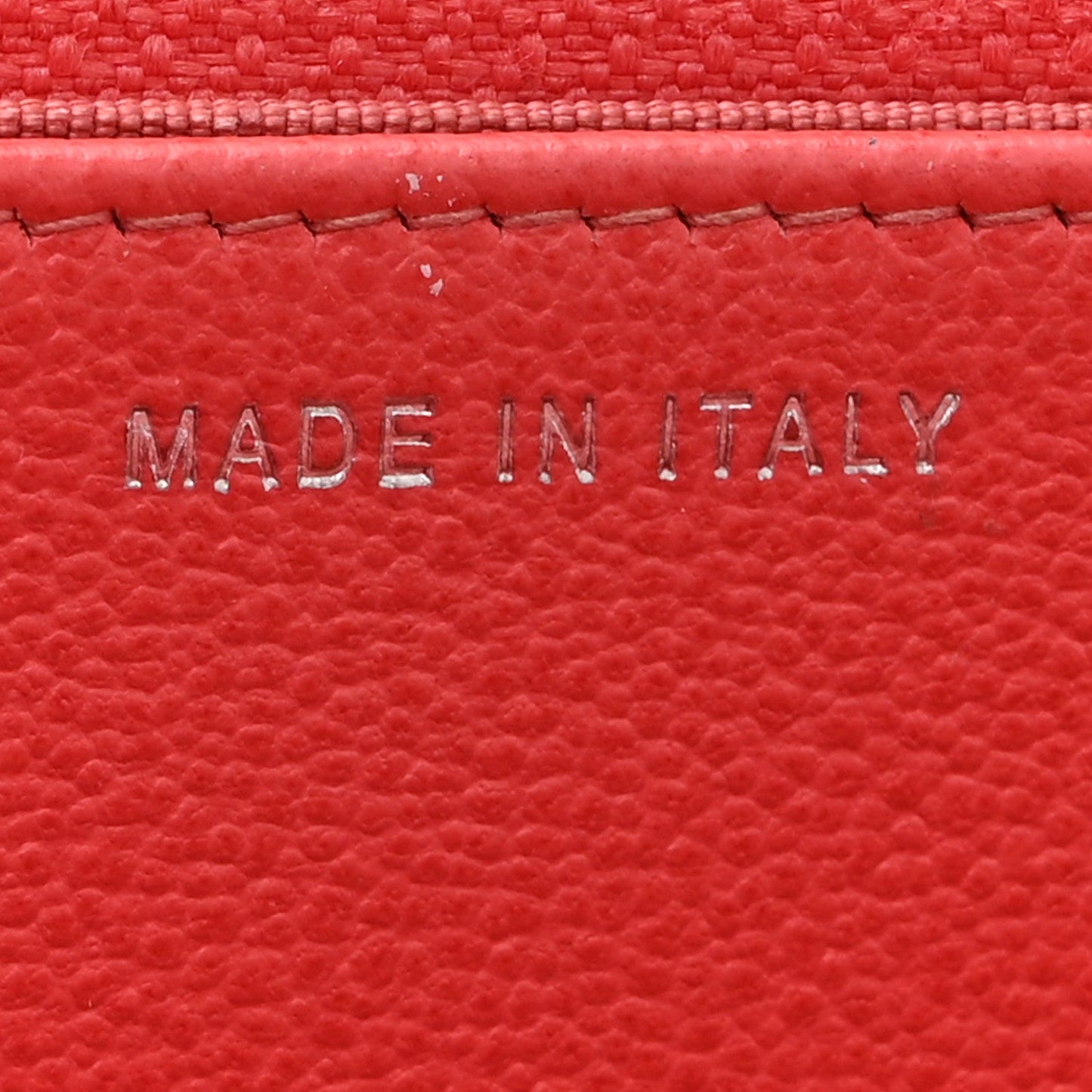 Grained Calfskin Quilted CC Box Wallet On Chain WOC Pink