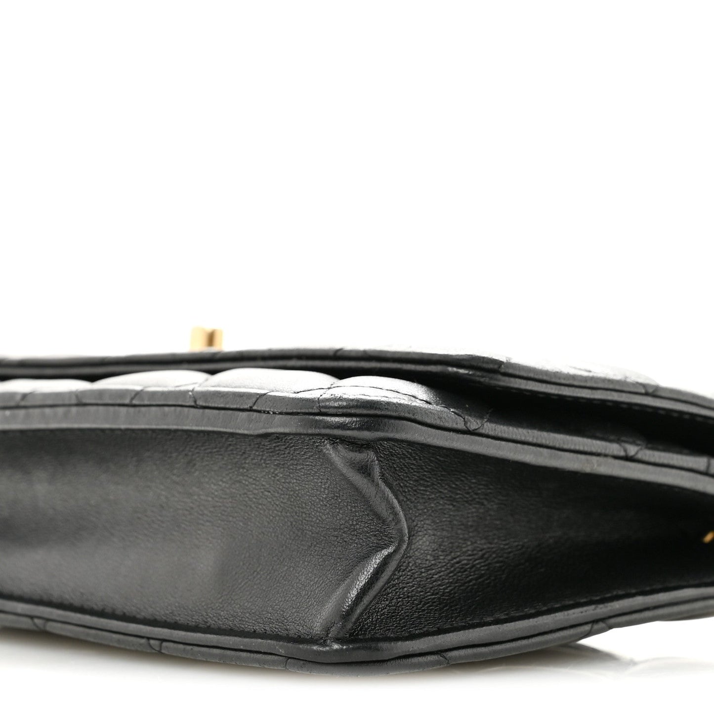 Lambskin Quilted CC Pearl Crush Wallet on Chain WOC Black
