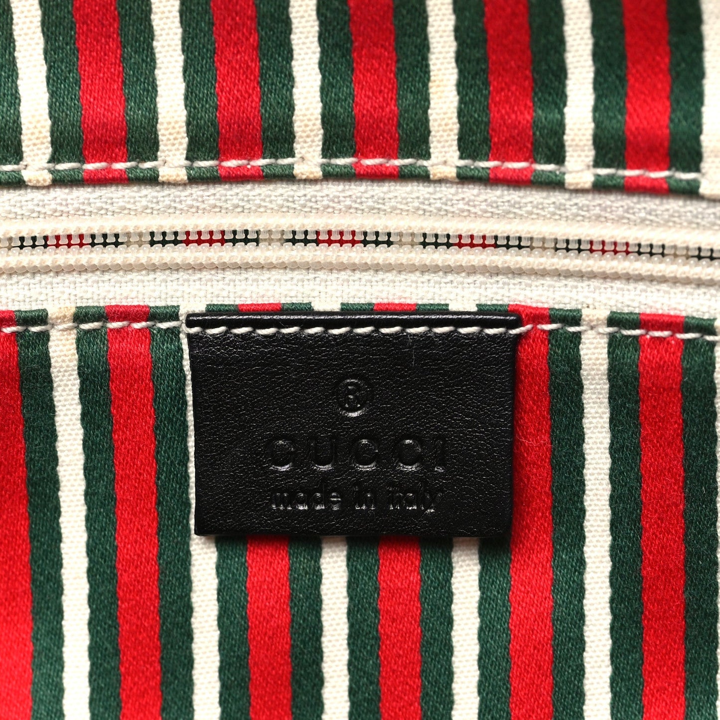 Monogram Medium New Britt Boston Black