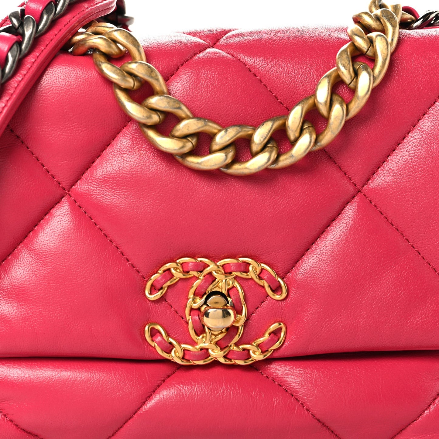 Lambskin Quilted Medium Chanel 19 Flap Dark Pink