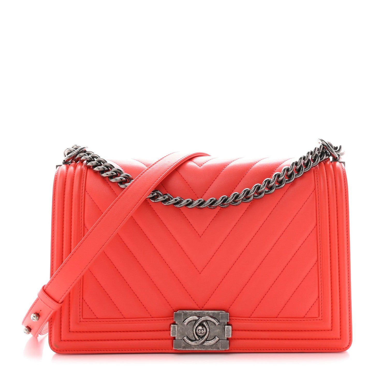 Lambskin Chevron Quilted New Medium Boy Flap Coral